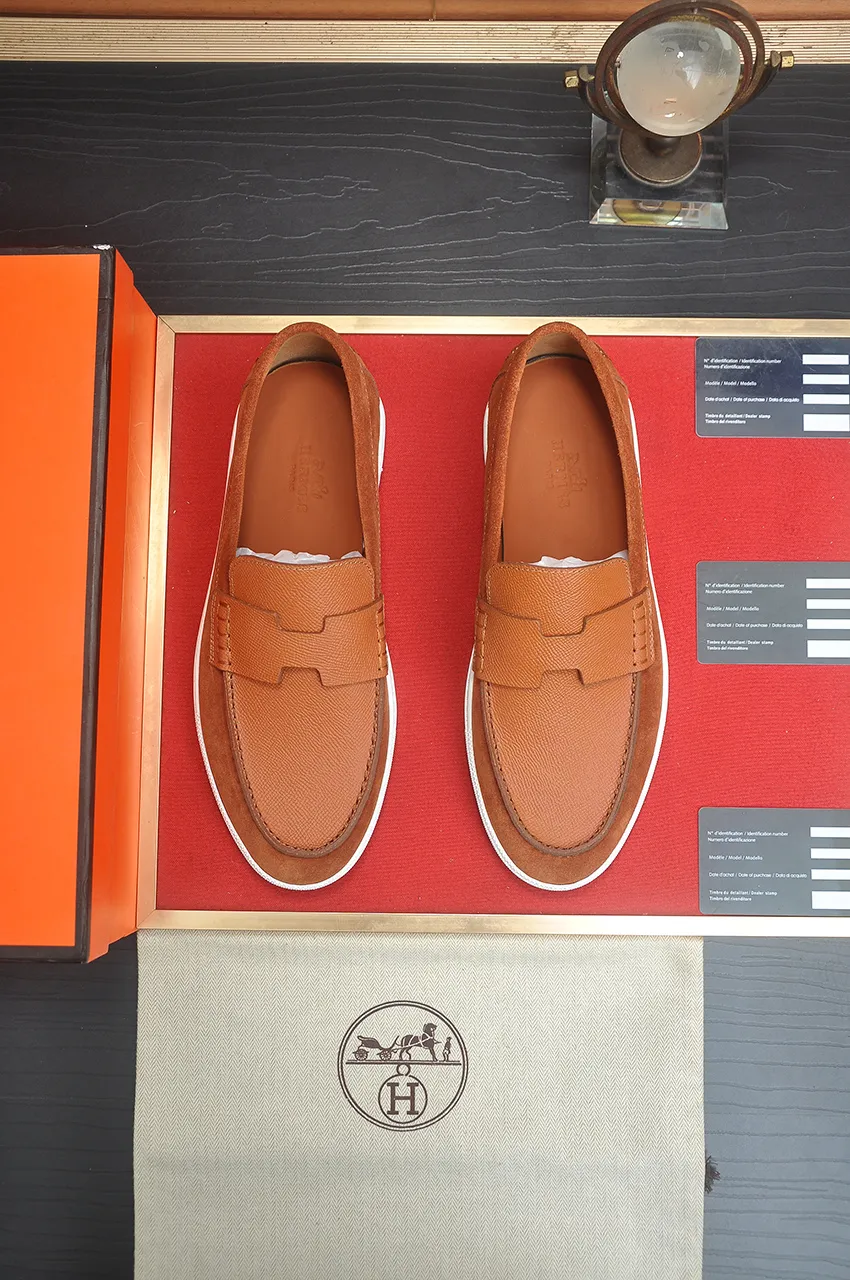 Men's shoes💰540💶[HERMES] (cowhide lining)🍀Italian top luxury🍀He does not pursue novel styles and gorgeous colors, but attracts the favor of successful men with his flawless, elegant and classic style. Formal leather shoes This very comfortable, simple and stable style allows you to easily match any style! The pattern is absolutely 1:1 refined from the original case, and we strive for excellence in materials, imported cowhide + cowhide lining💪💪💪extraordinary texture👍! .Code number: 39-45 (45 customized)